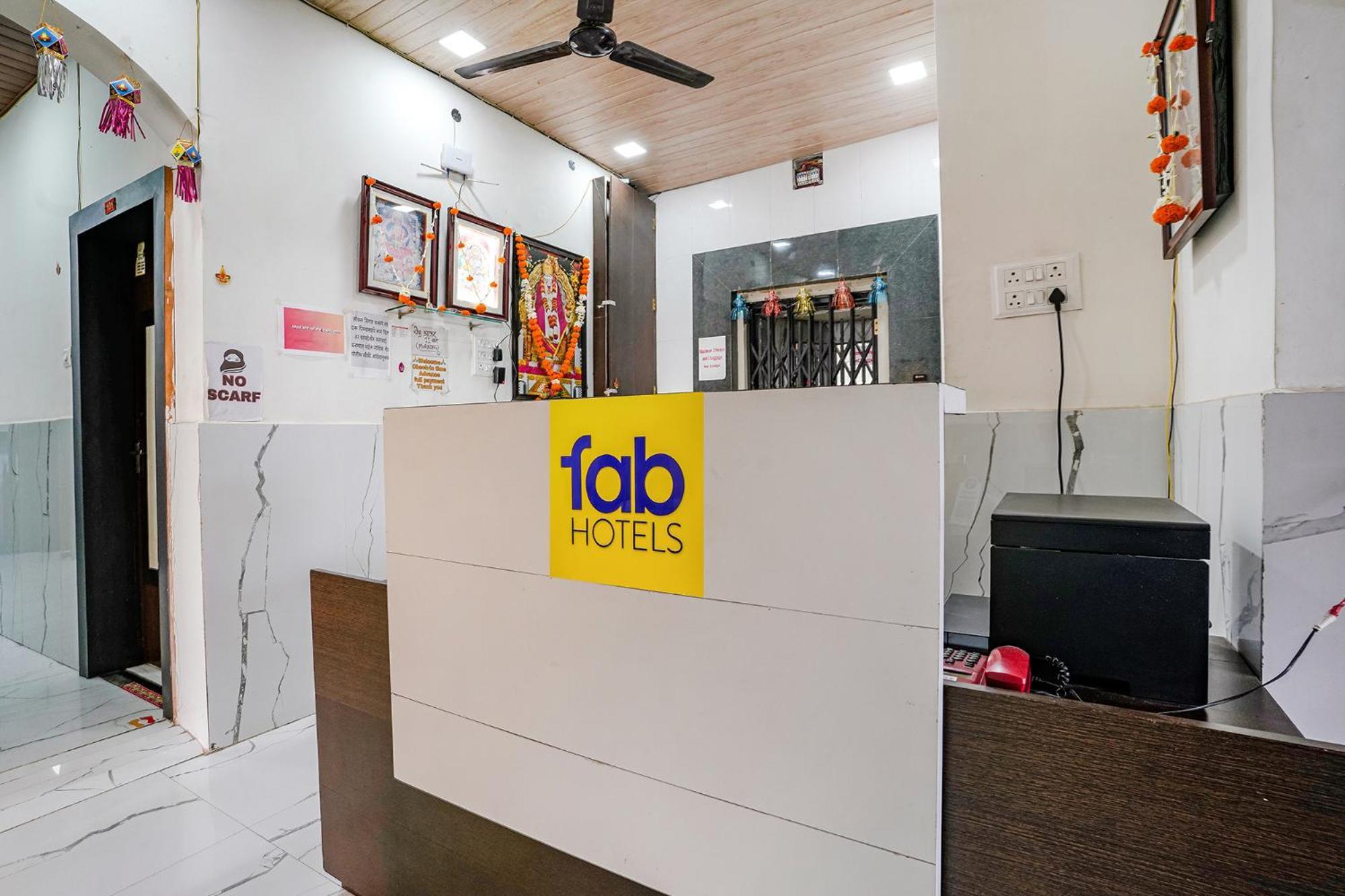 Fabexpress Sai Lodging I - Nr Nashik Railway Station ภายนอก รูปภาพ